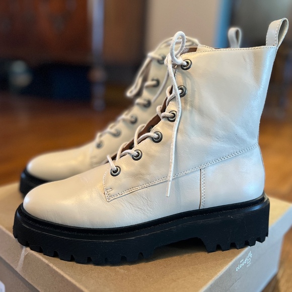 NIB Madewell Rayna Lace-Up Boot in Leather - Picture 2 of 8